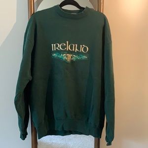 Embroidered Ireland Sweatshirt - XL